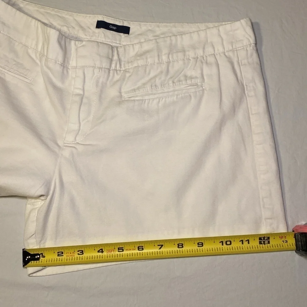 GAP women’s canvas